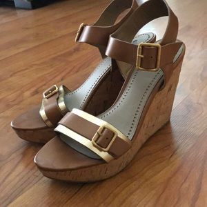 Circus by Sam Edelman Gold & Brown Wedges
